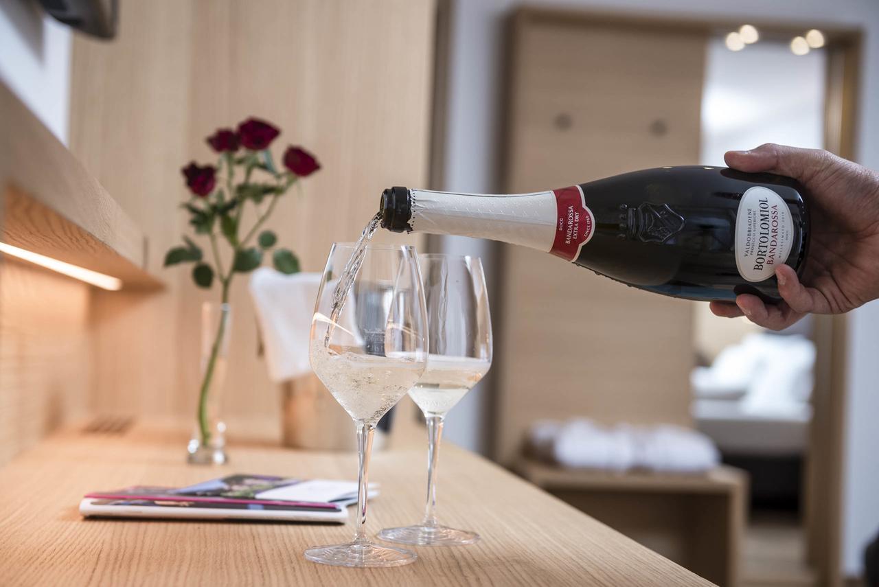Tony - Small Romantic Hotel